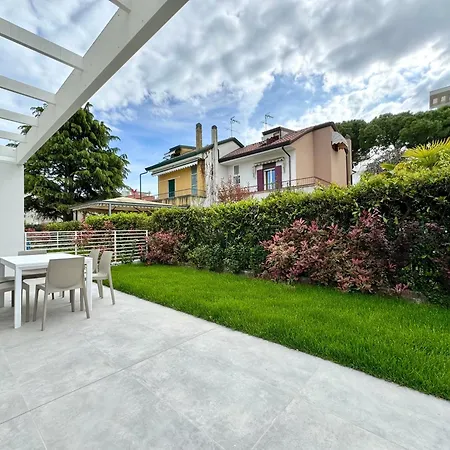 J Eight Family - Carraro Immobiliare